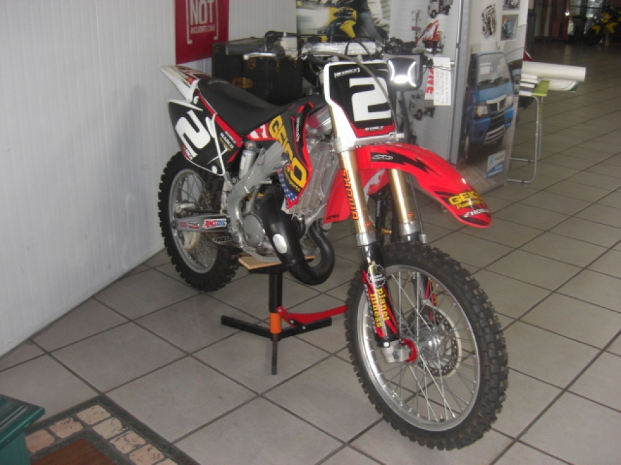 2006 Honda cr125 test